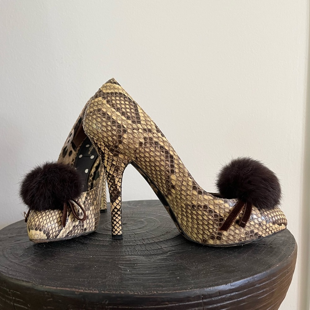 Python Dolce Gabbana pump